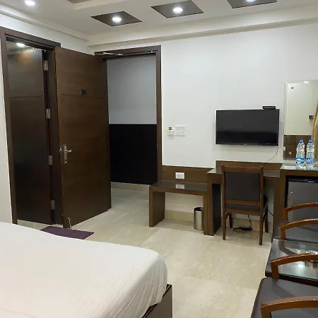 Sheesh Mahal Bed & Breakfast-3